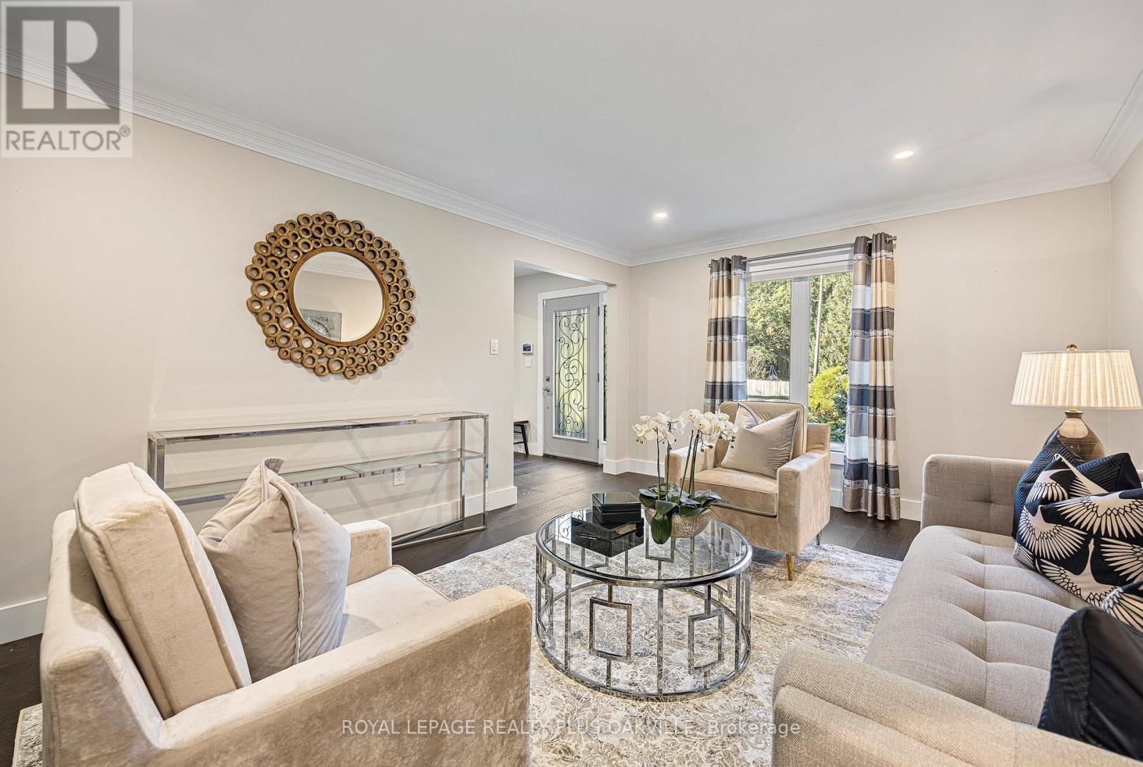 679 GREENRAVINE DRIVE Image 7