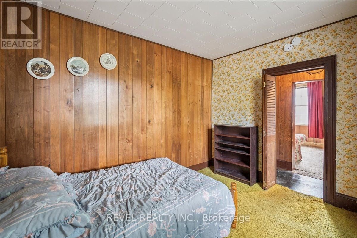 250 MILL STREET NORTH Image 10