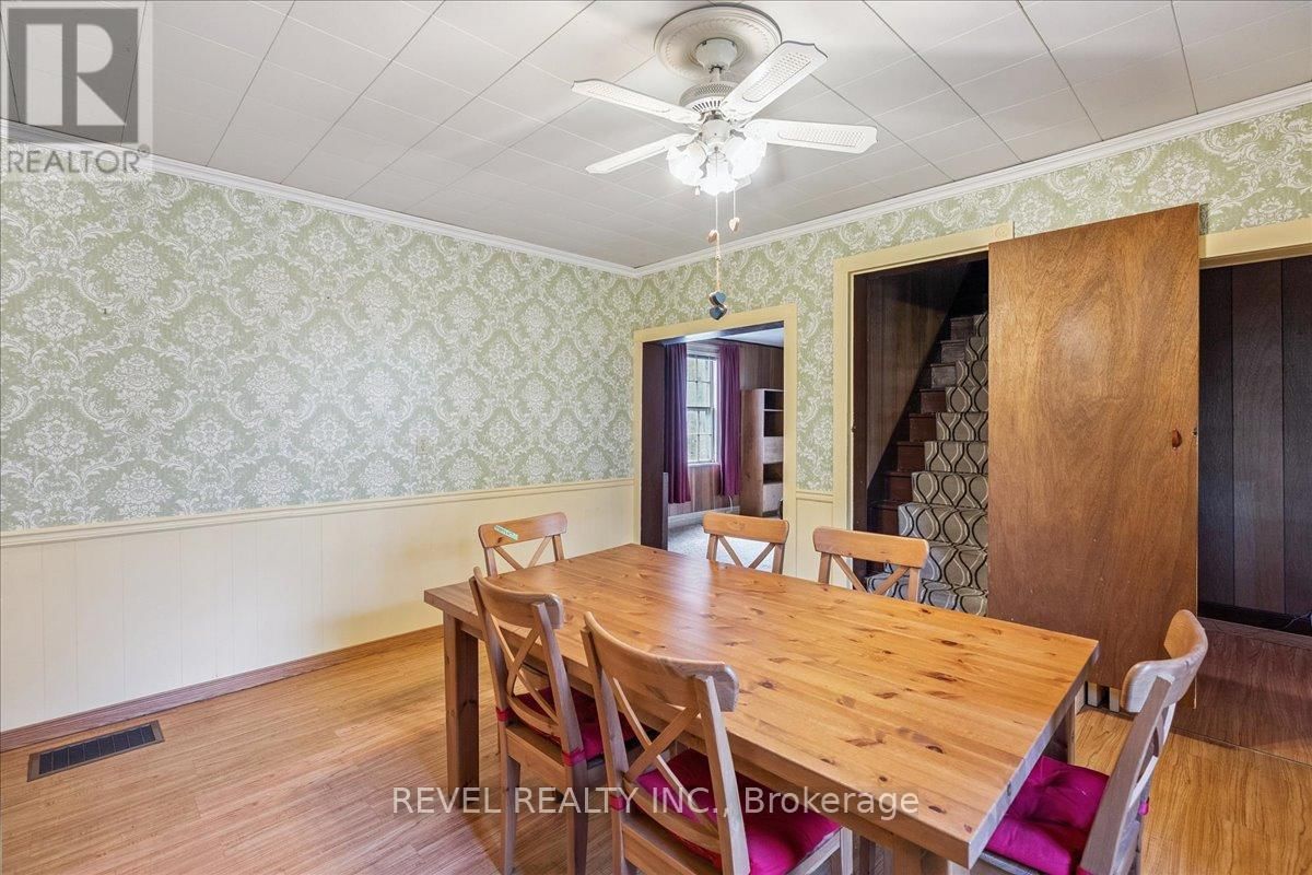 250 MILL STREET NORTH Image 17