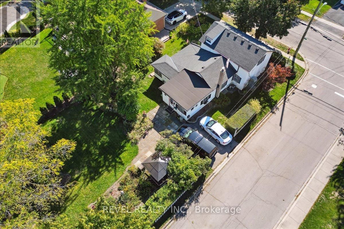 250 MILL STREET NORTH Image 2