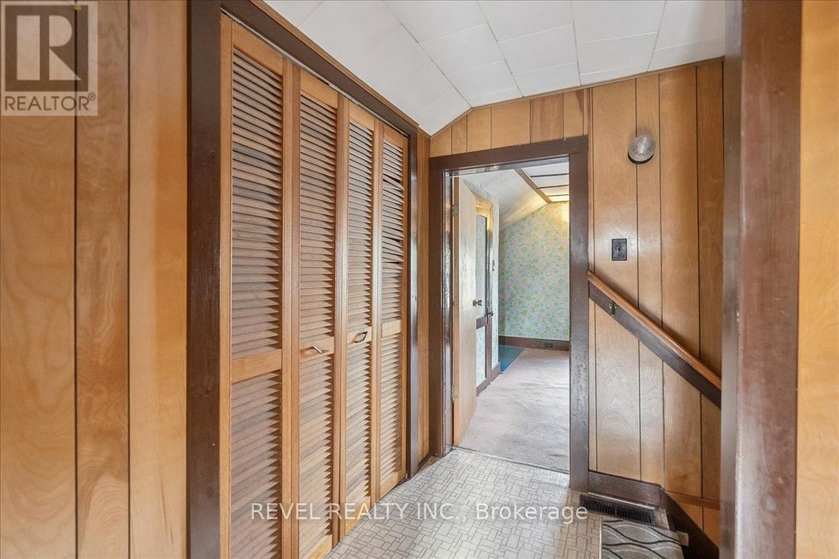 250 MILL STREET NORTH Image 31