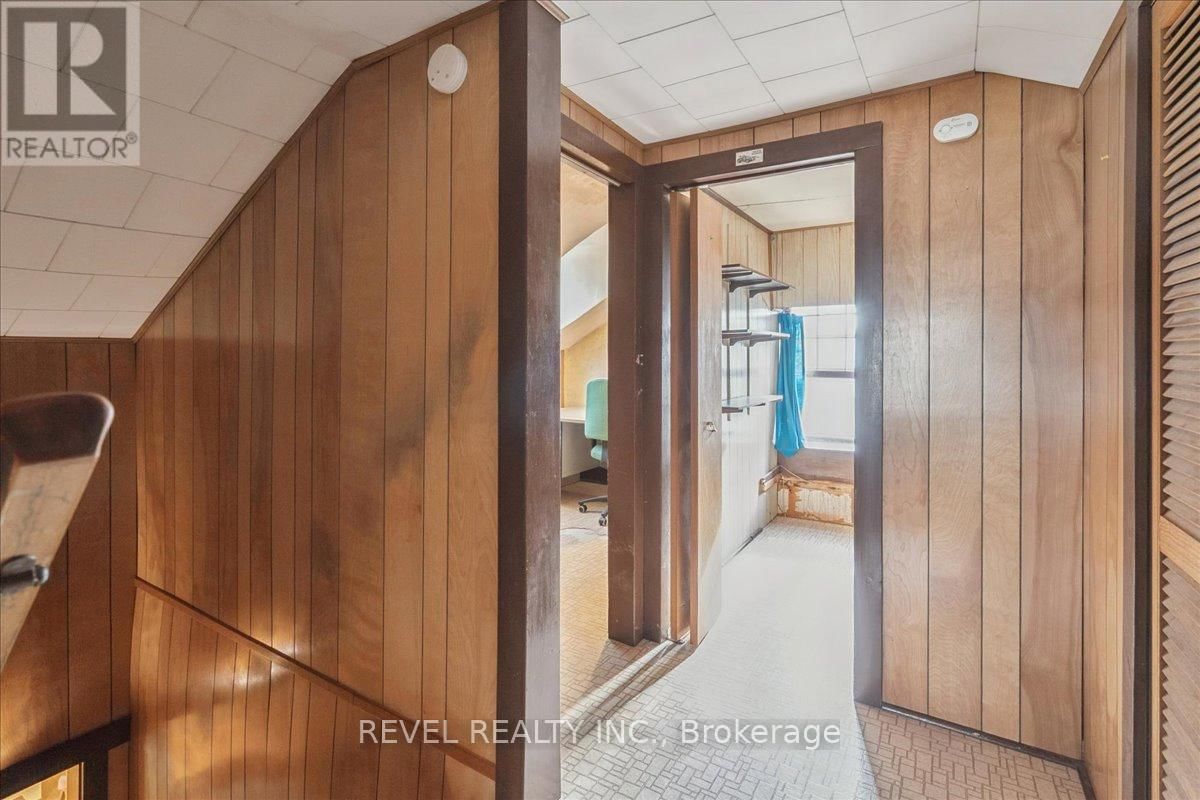 250 MILL STREET NORTH Image 33