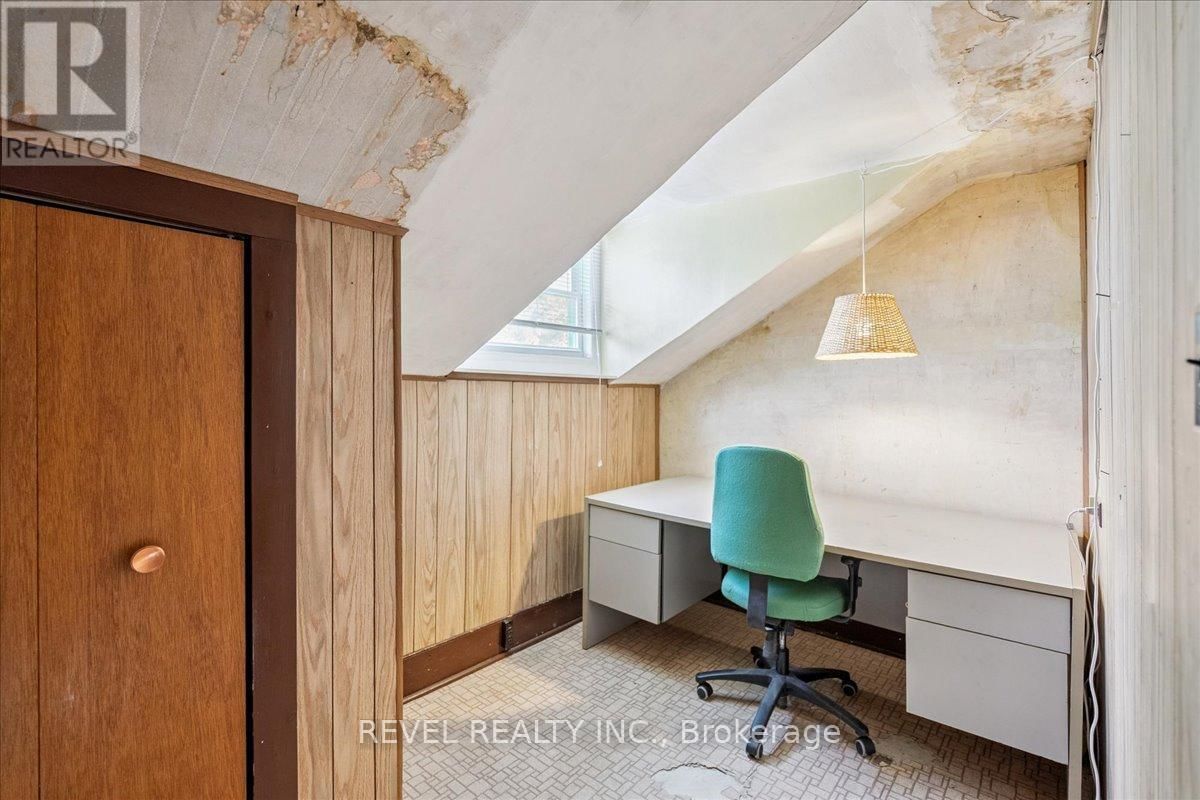 250 MILL STREET NORTH Image 34