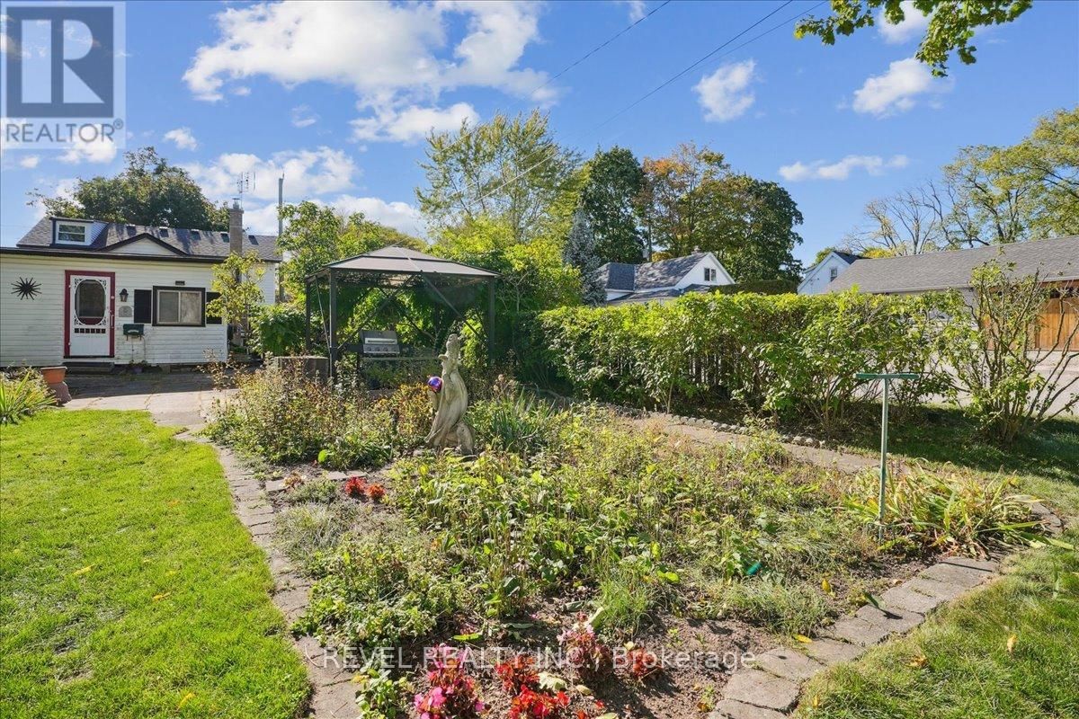 250 MILL STREET NORTH Image 38