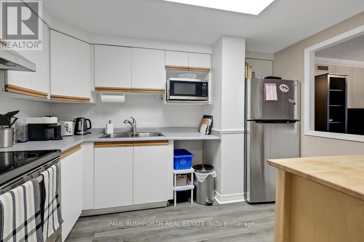 202 - 939 NORTH RIVER ROAD Image 13