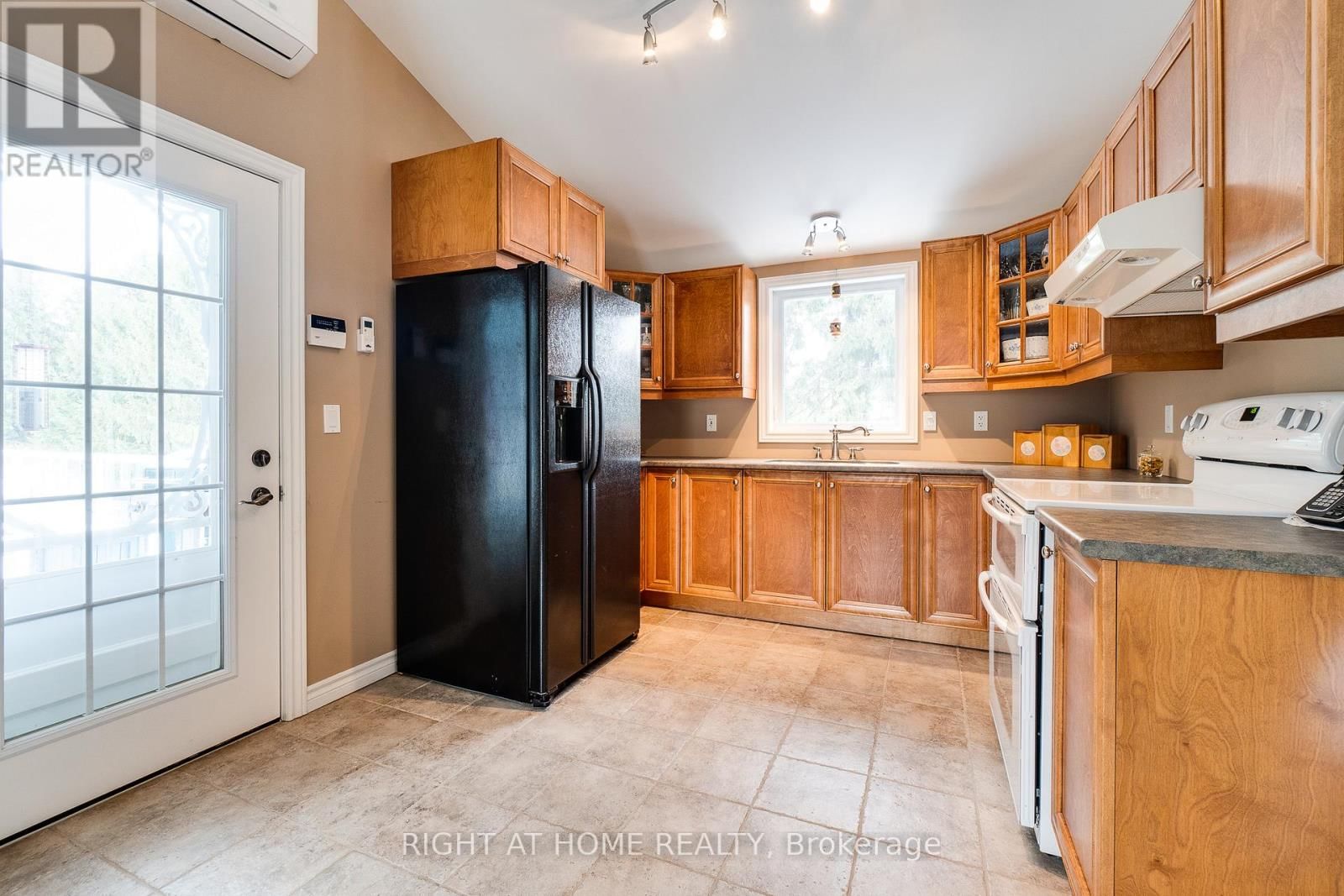 9632 COUNTY 10 ROAD Image 15