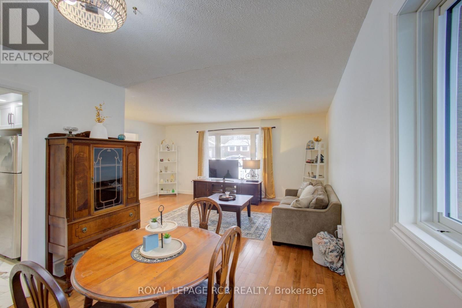 451 WILLIAM STREET Image 13