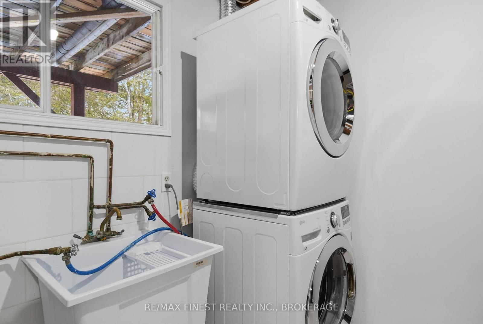 55 LIMERIDGE DRIVE Image 12