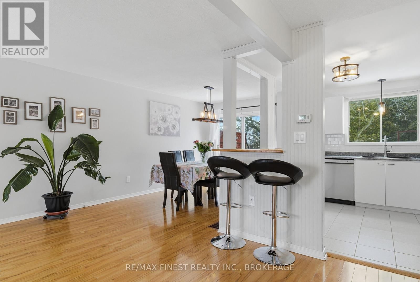 55 LIMERIDGE DRIVE Image 15