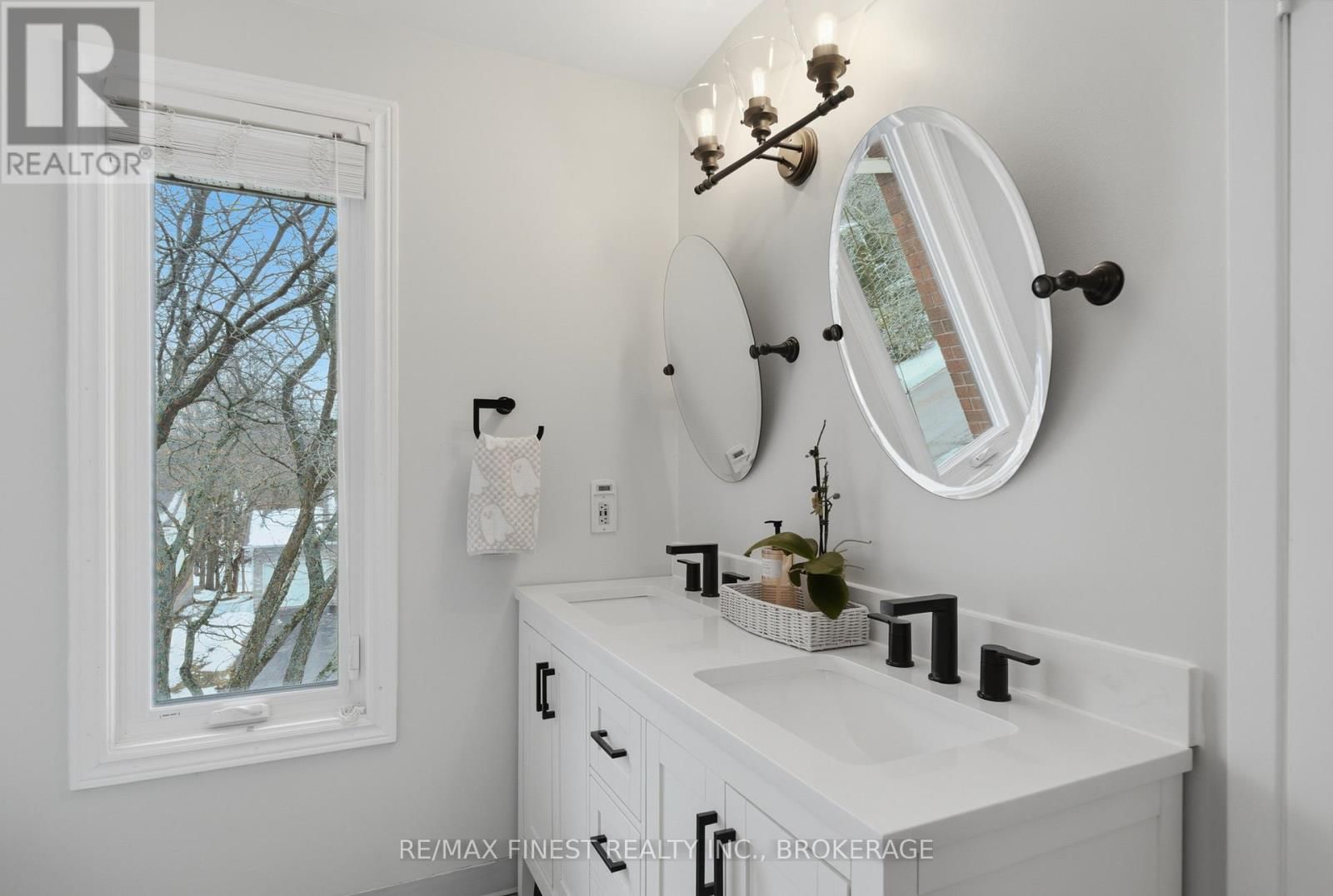 55 LIMERIDGE DRIVE Image 34