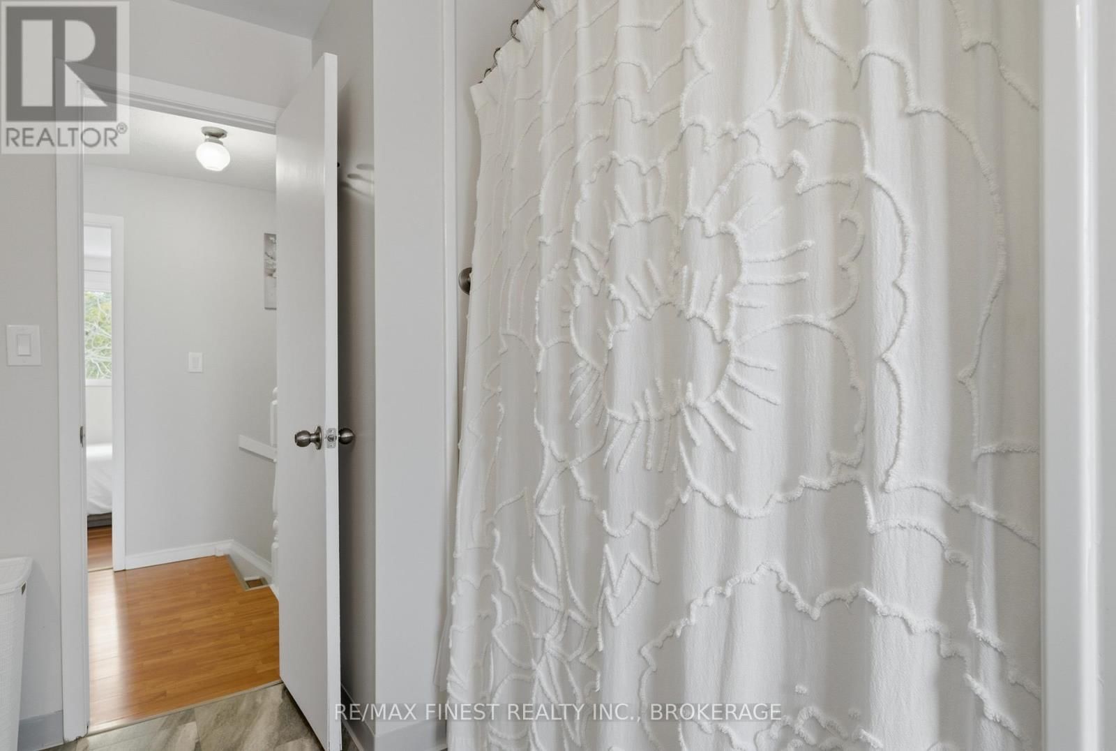 55 LIMERIDGE DRIVE Image 35