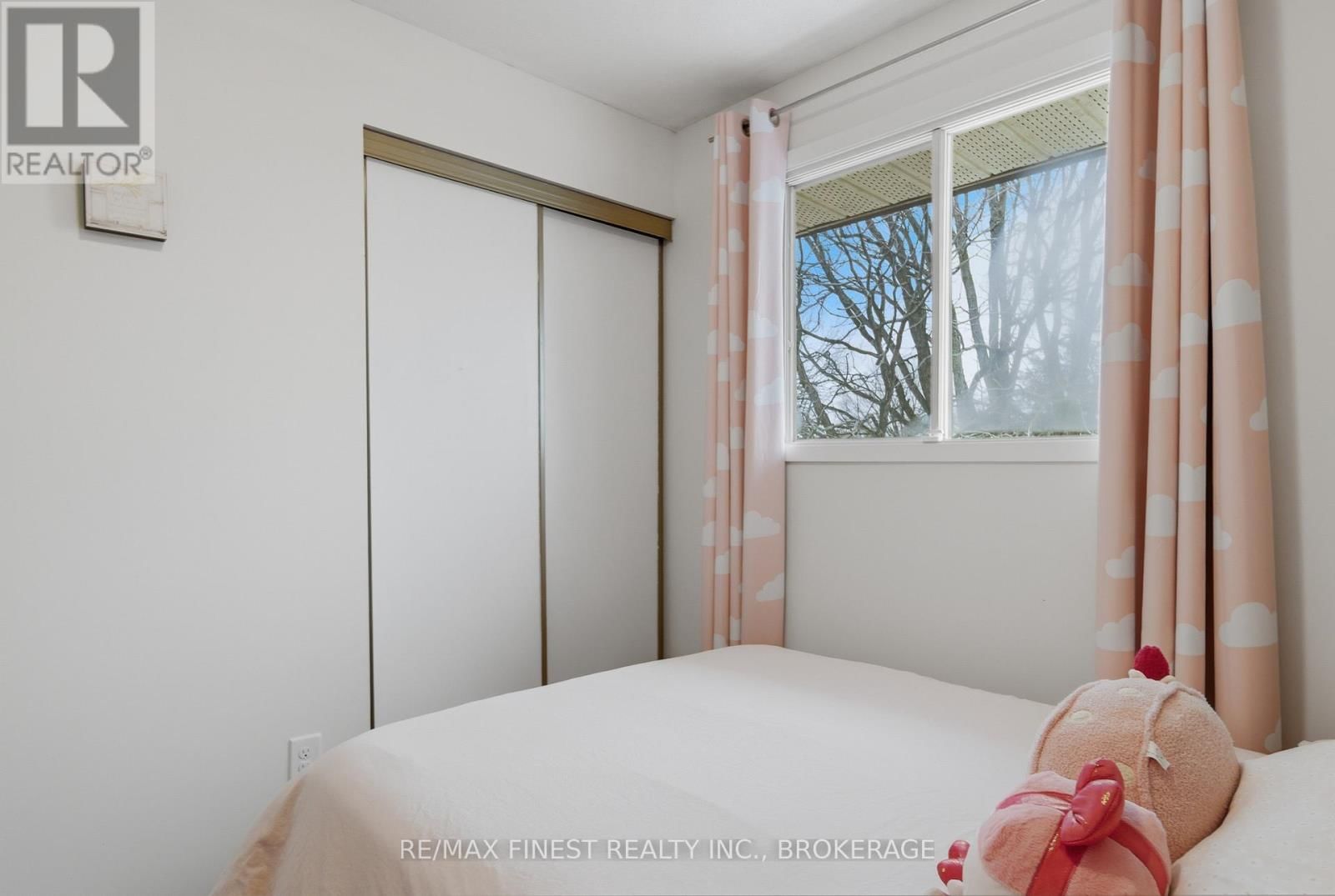 55 LIMERIDGE DRIVE Image 37