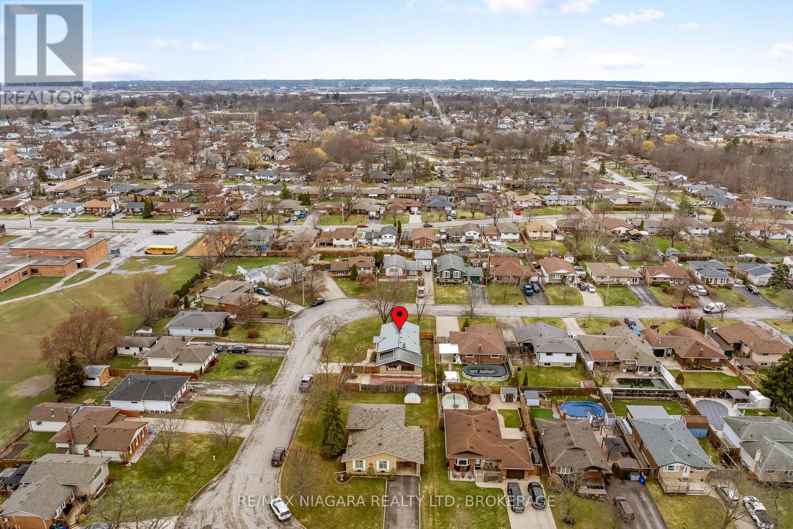 38 ACADIA CRESCENT Image 29