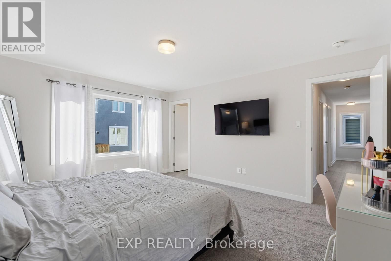 132 RUGOSA STREET Image 22