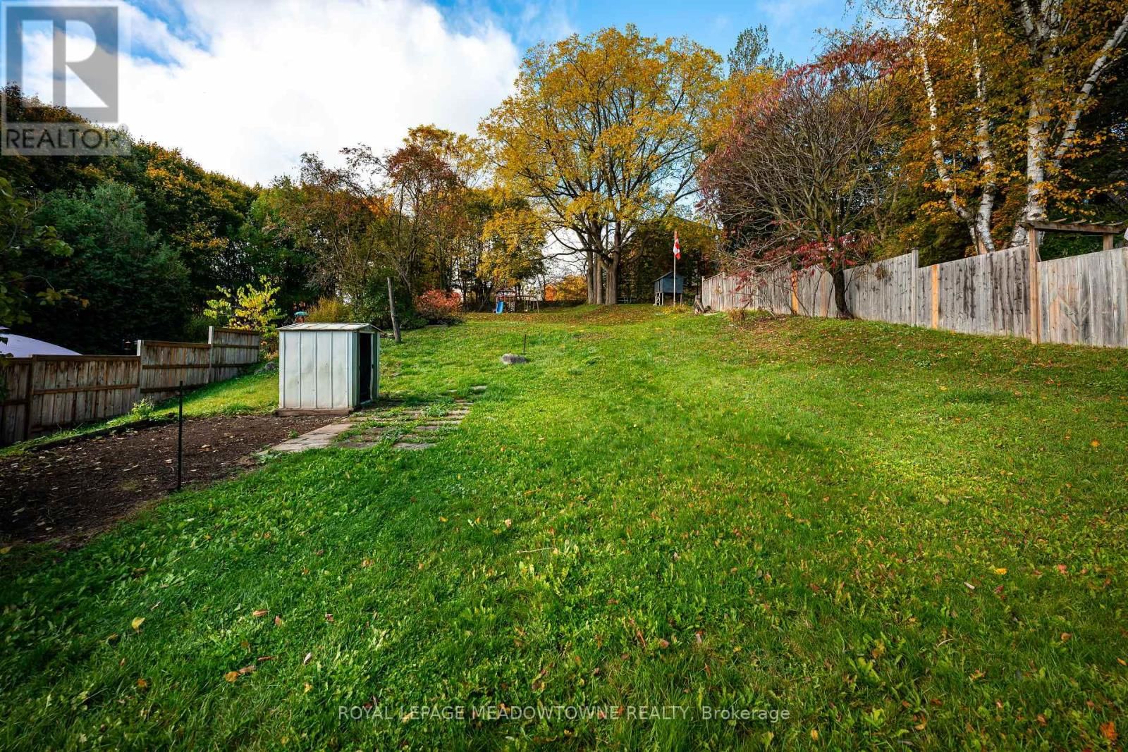 34 CROZIER STREET Image 45