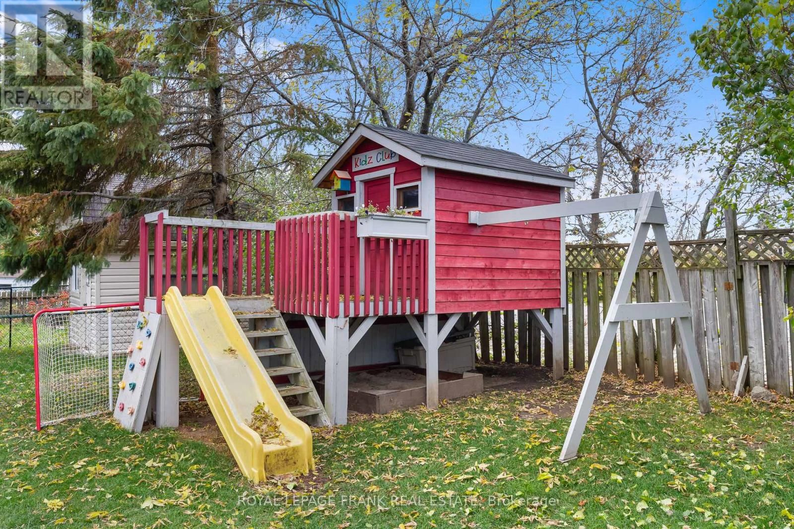 21 BIRCH CRESCENT Image 26