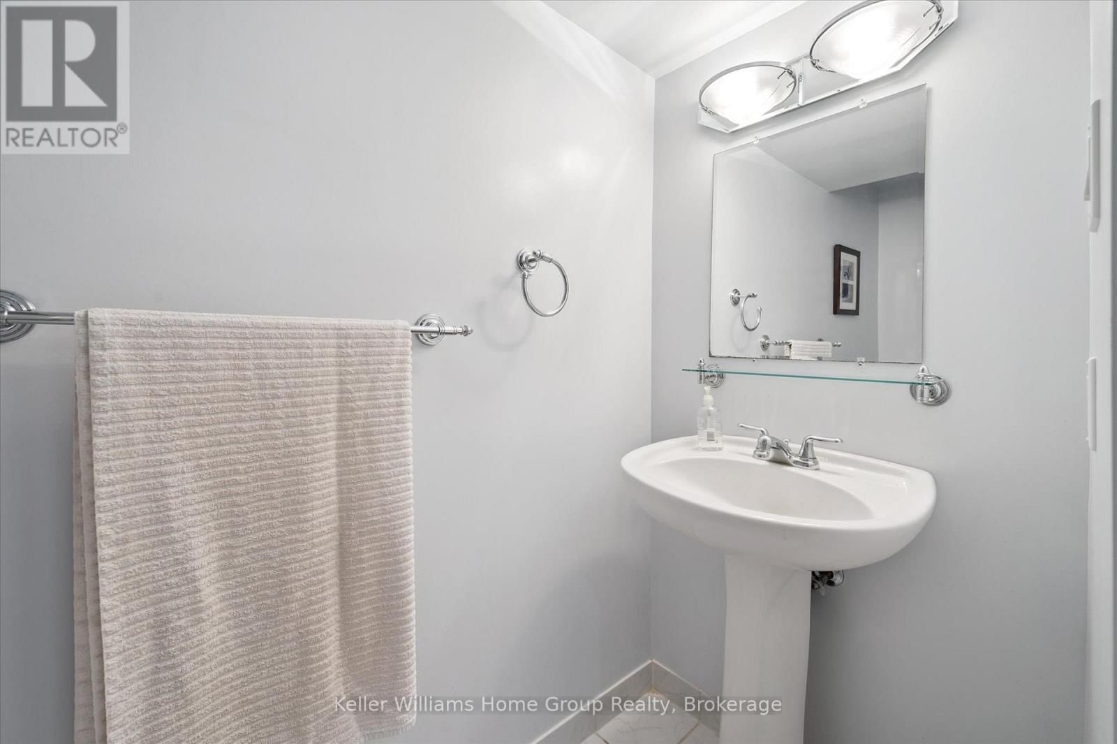 4 - 106 WOODLAWN ROAD EAST Image 28