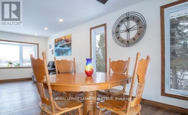 614 KENSTONE BEACH ROAD Image 17