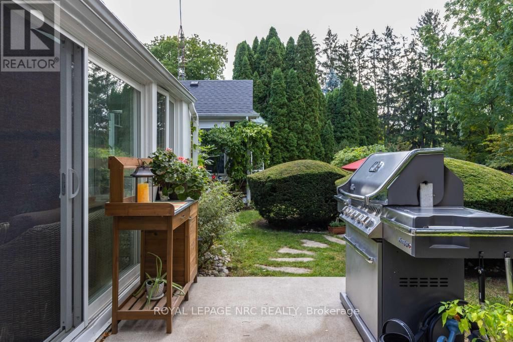 7 CHRISTOPHER STREET Image 14