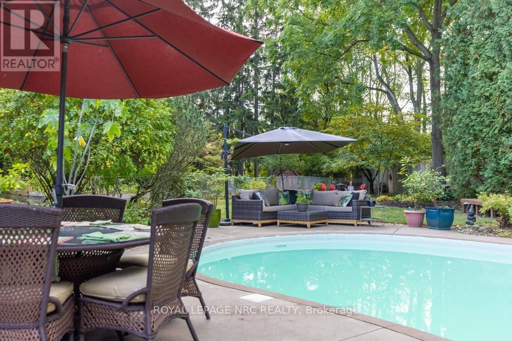 7 CHRISTOPHER STREET Image 19