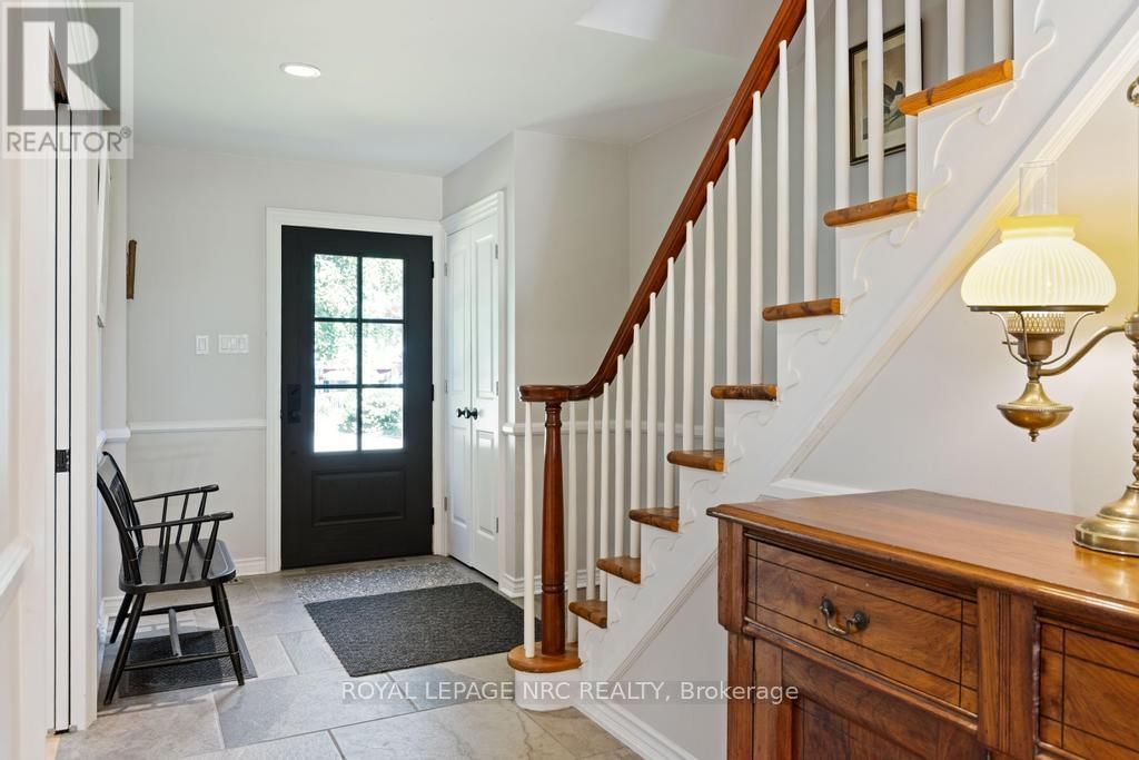 7 CHRISTOPHER STREET Image 23