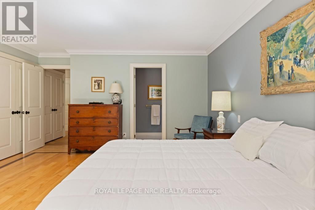 7 CHRISTOPHER STREET Image 35