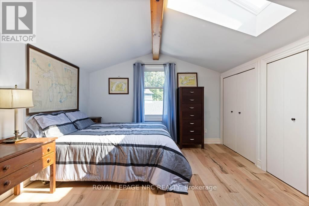 7 CHRISTOPHER STREET Image 41