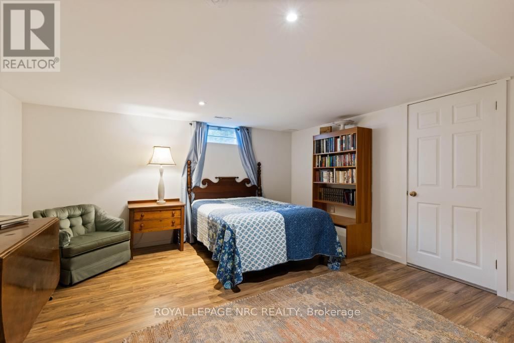 7 CHRISTOPHER STREET Image 45