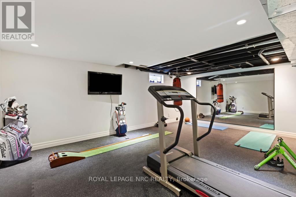 7 CHRISTOPHER STREET Image 7