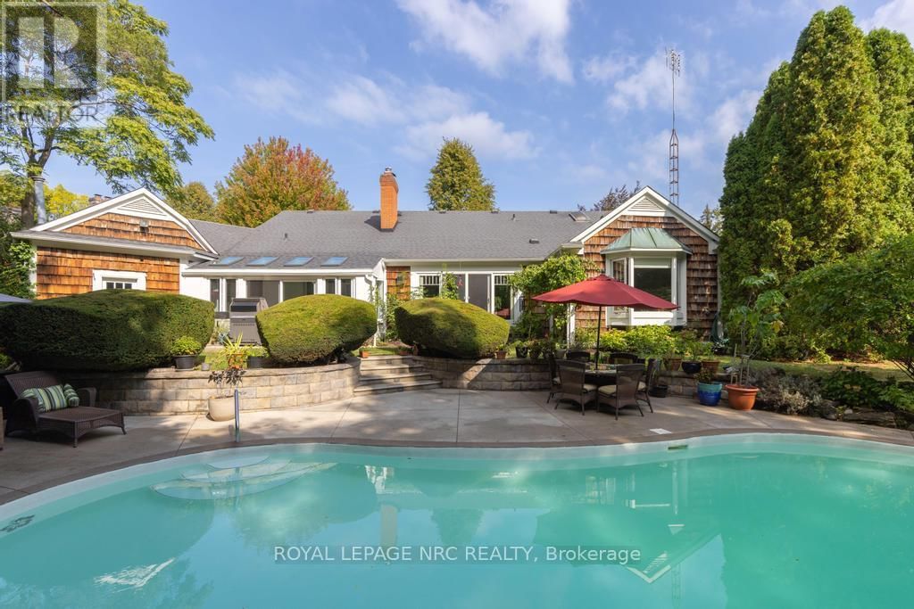 7 CHRISTOPHER STREET Image 8