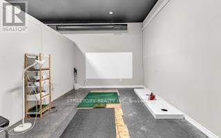 8 - 22790 AMIENS ROAD Image 35