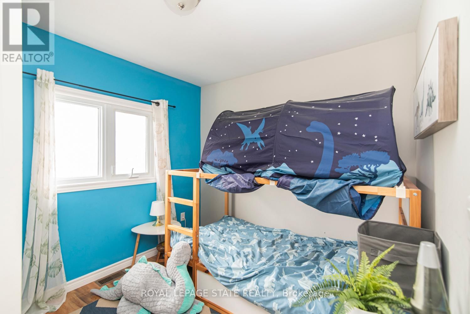 443 ELEVENTH ROAD EAST Image 28