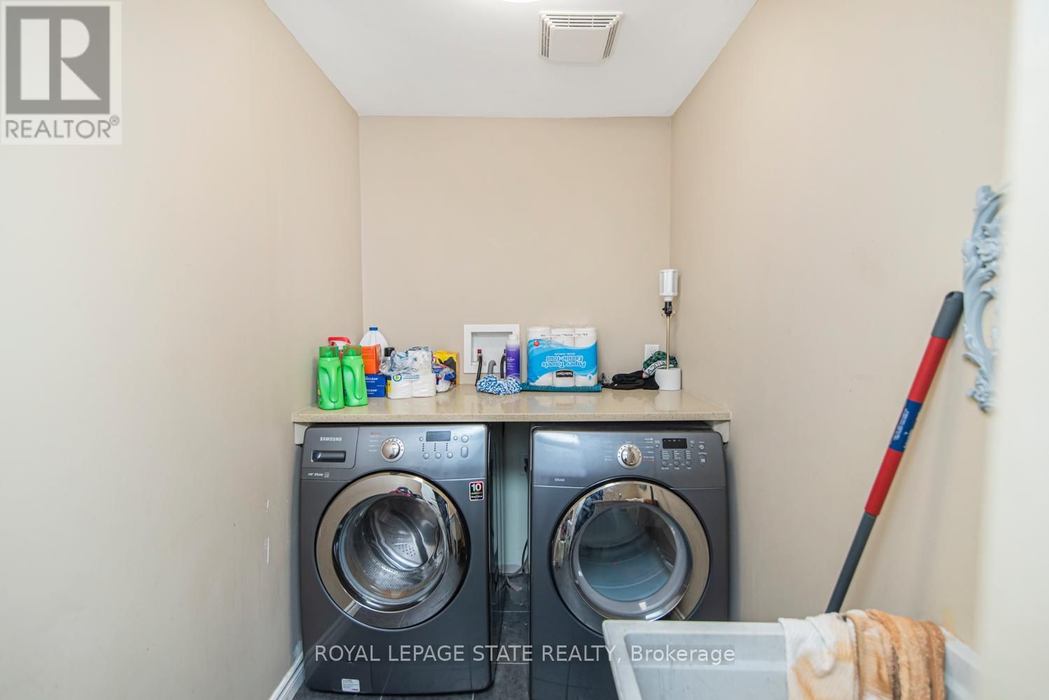 443 ELEVENTH ROAD EAST Image 37