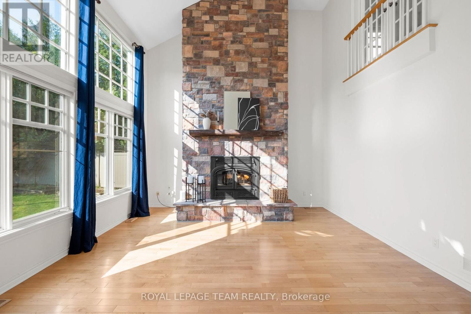 60 IRONSIDE COURT Image 12