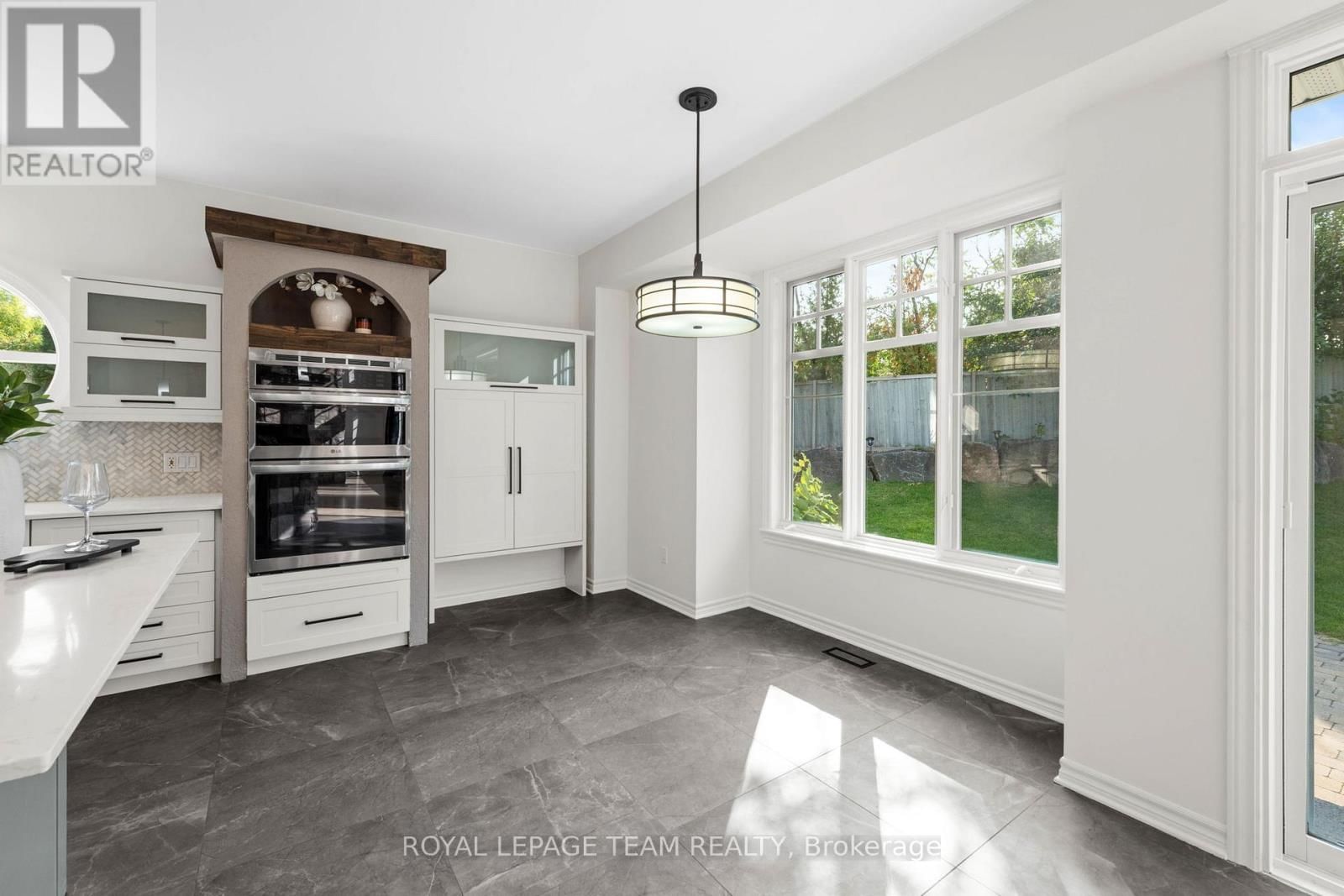 60 IRONSIDE COURT Image 19