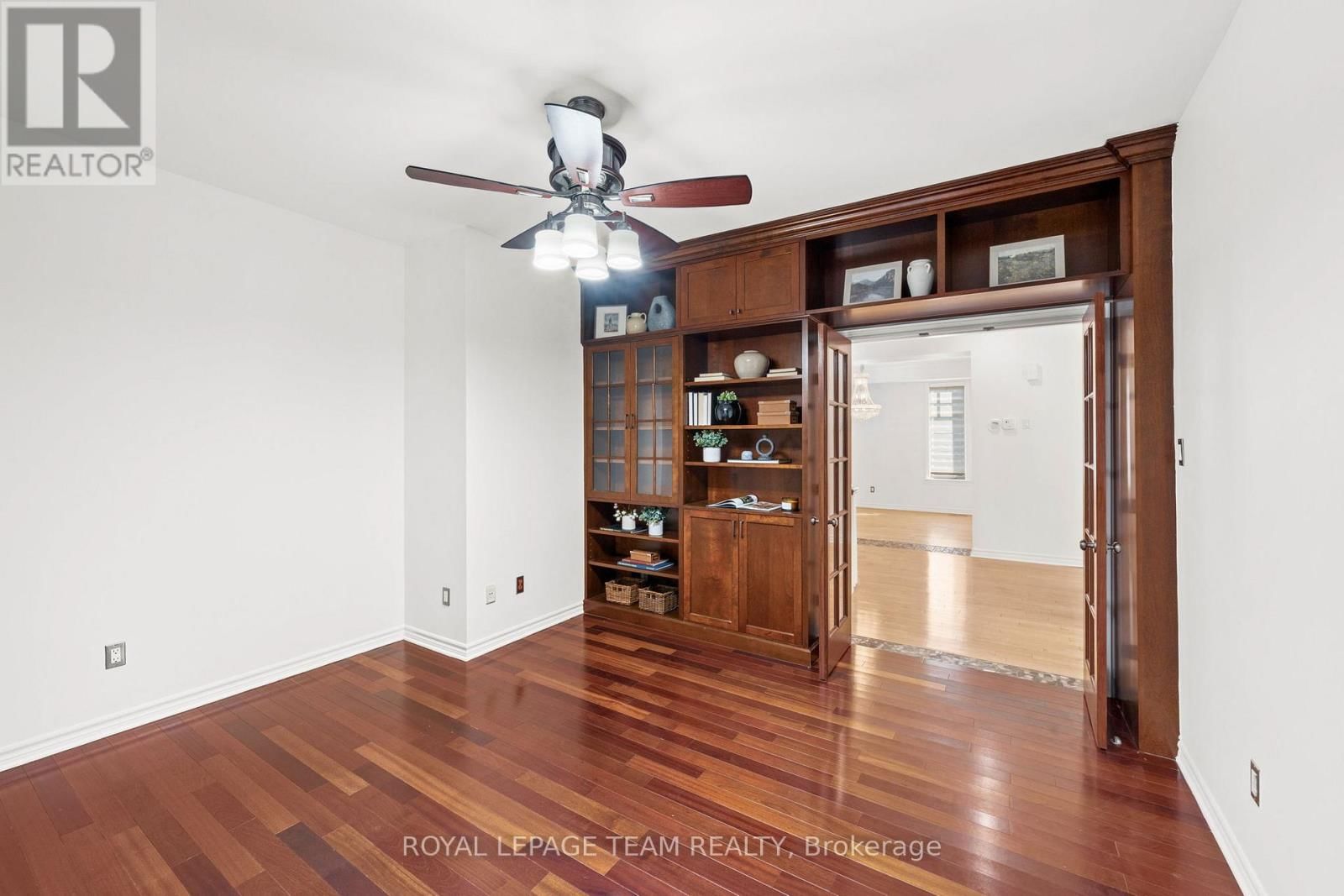 60 IRONSIDE COURT Image 21