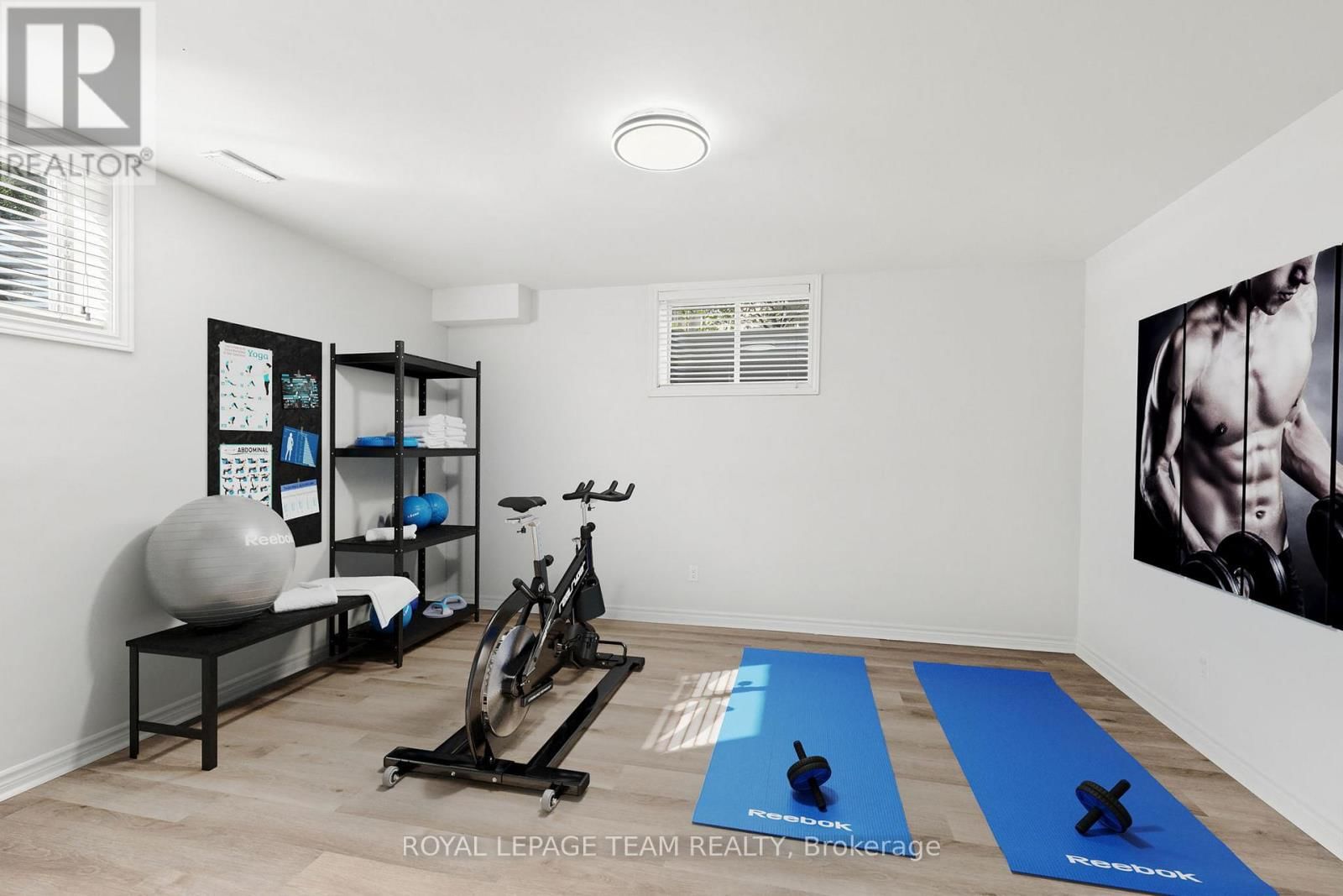 60 IRONSIDE COURT Image 36