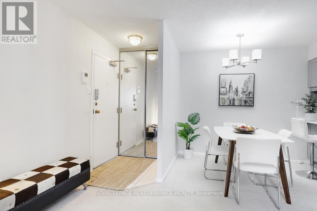 2D - 142 WAVERLEY STREET Image 8