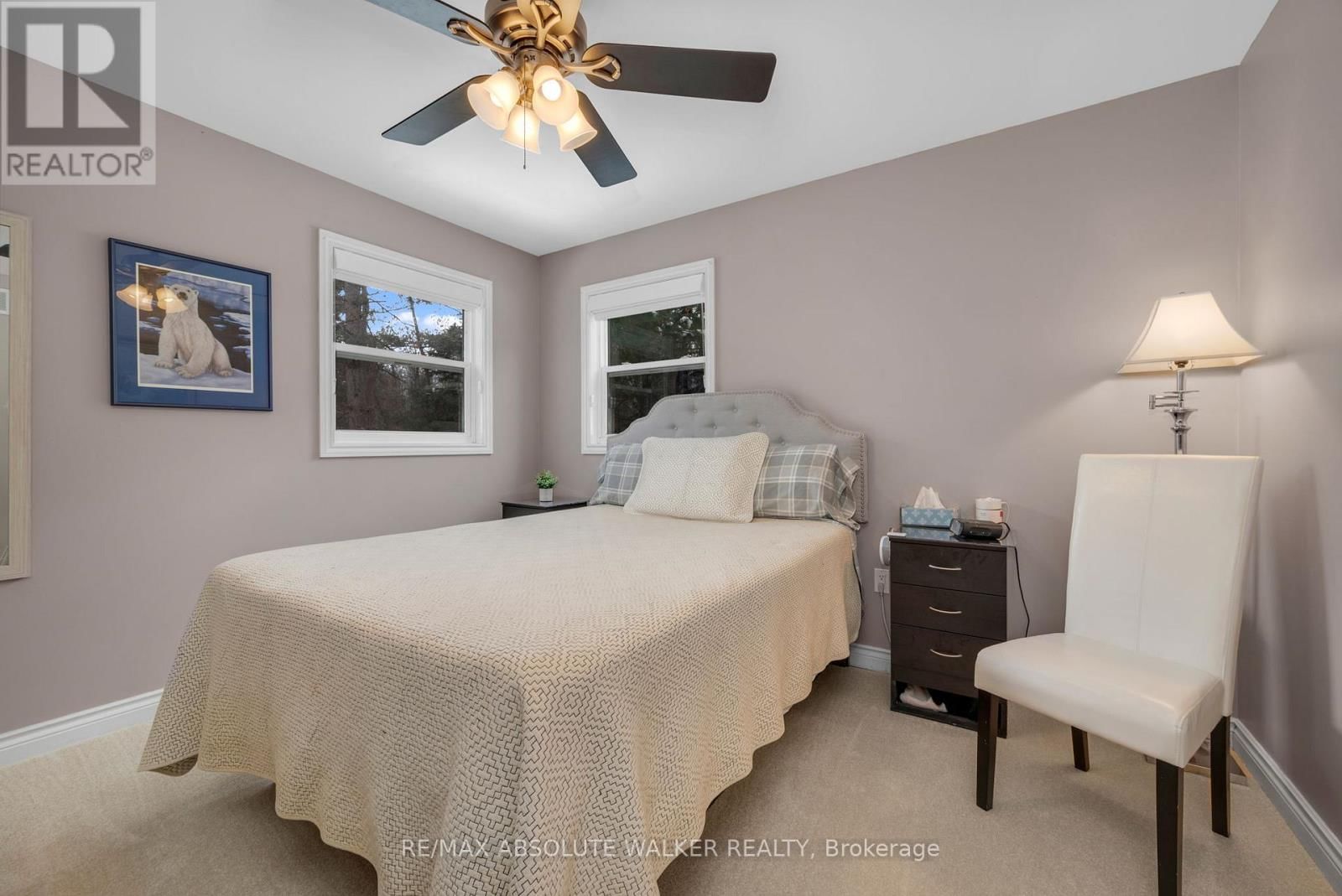 184 CHARMONT WAY Image 23