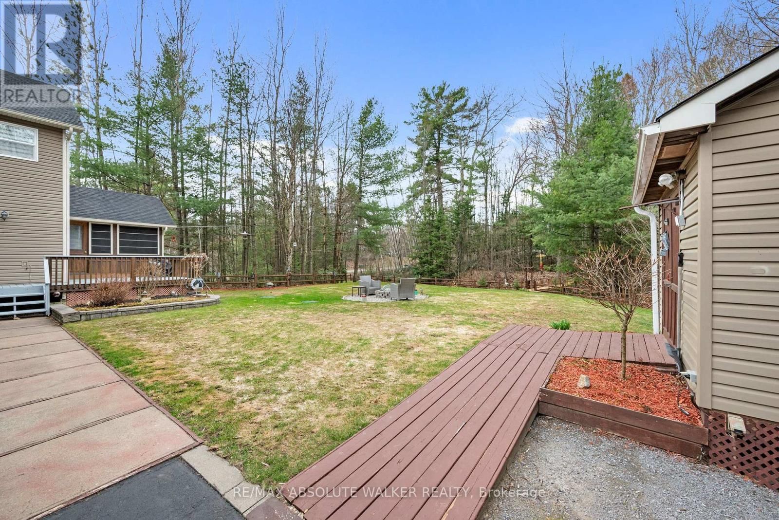 184 CHARMONT WAY Image 37