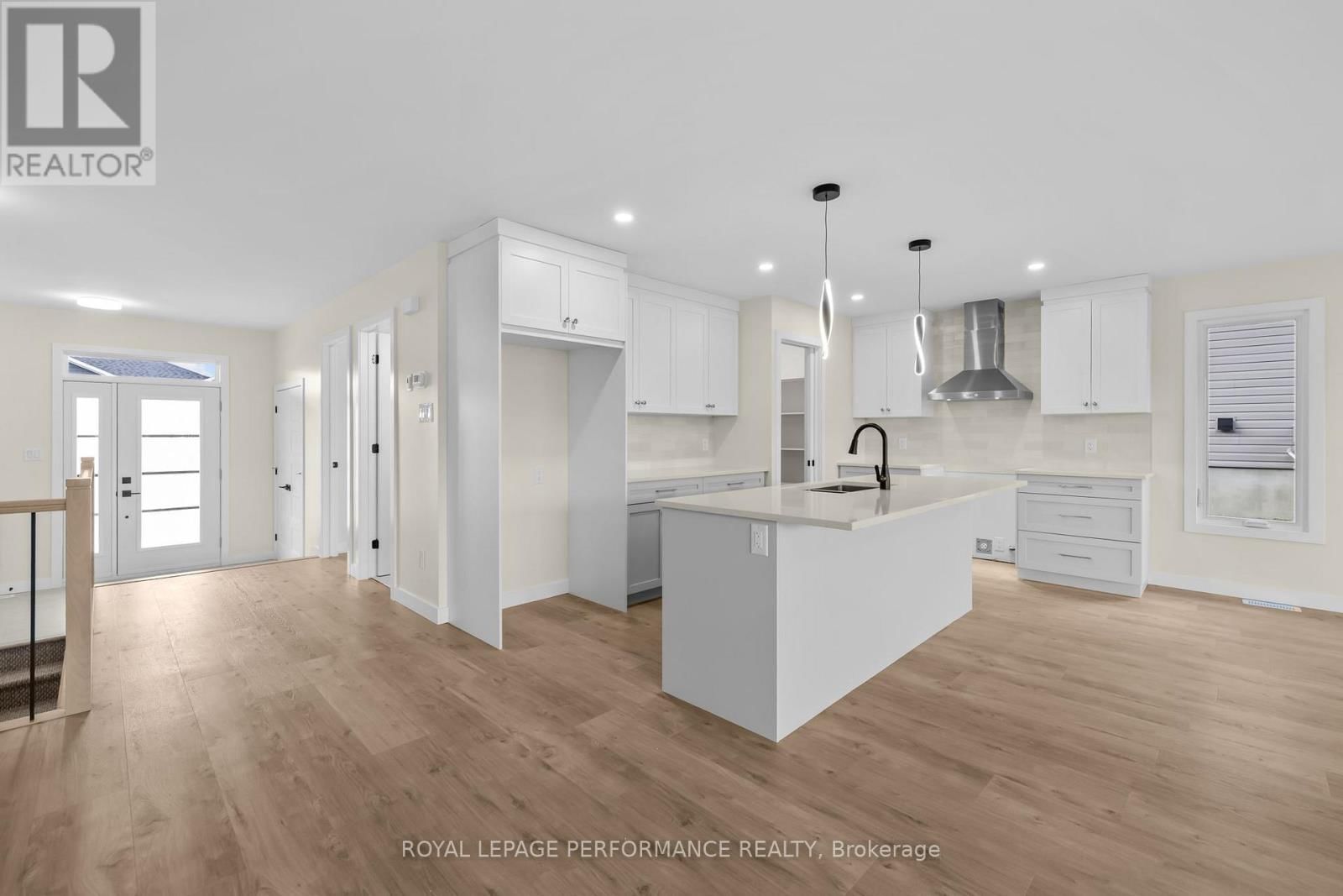 41 FORRESTER WAY Image 11