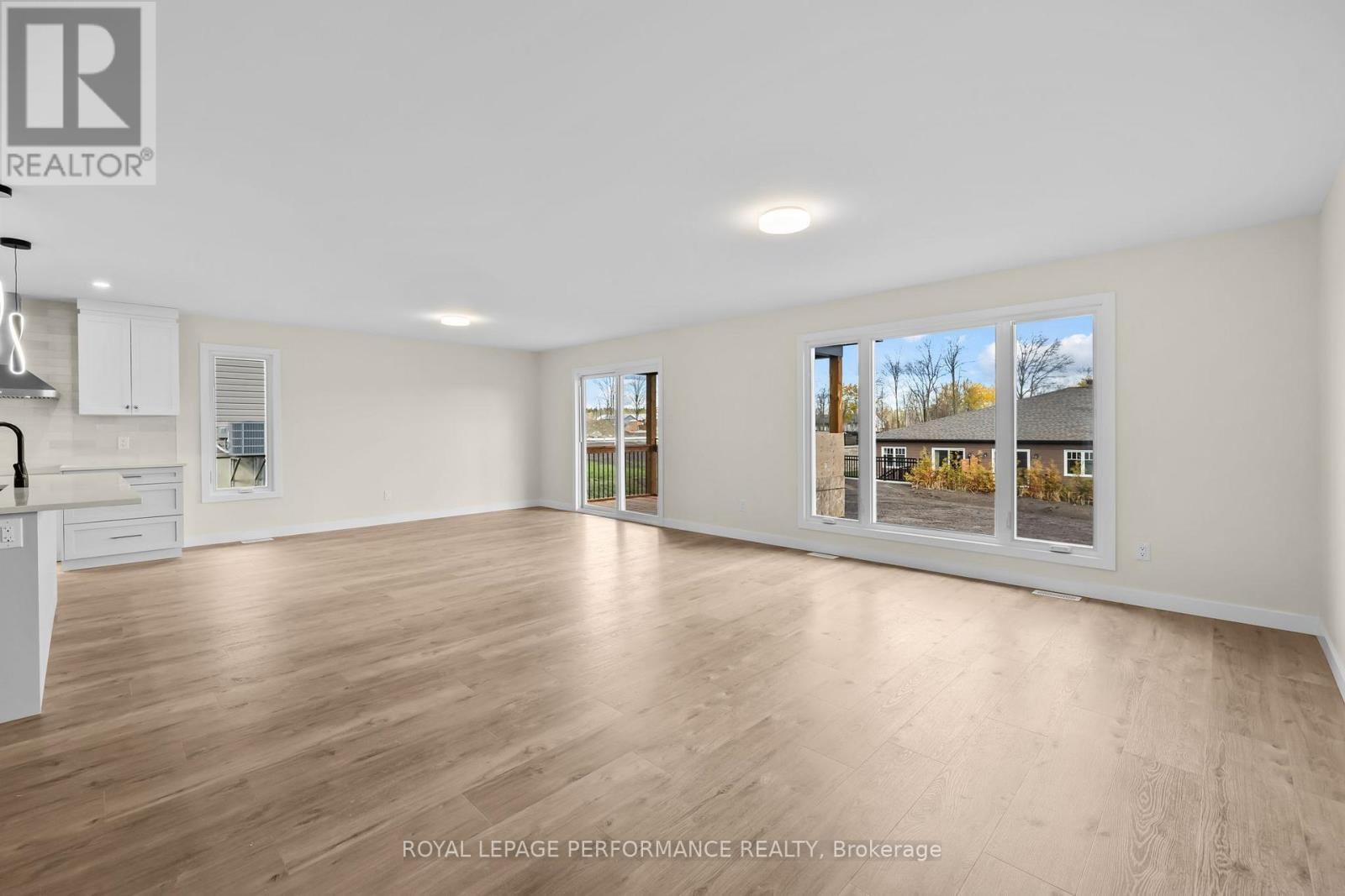 41 FORRESTER WAY Image 17