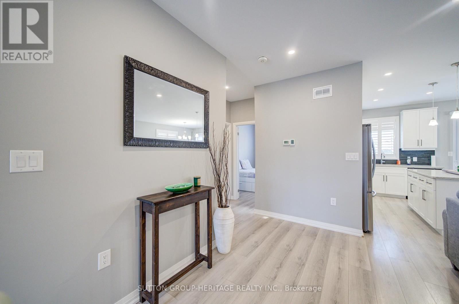 42 MCFARLAND DRIVE Image 4