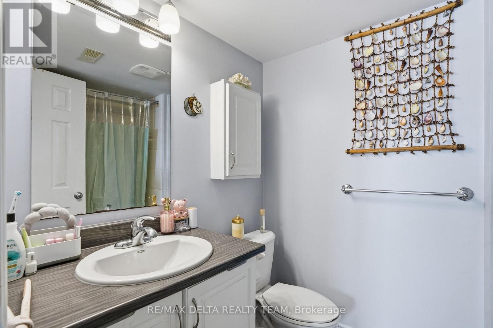 121 - 2333 ESPRIT DRIVE Image 13