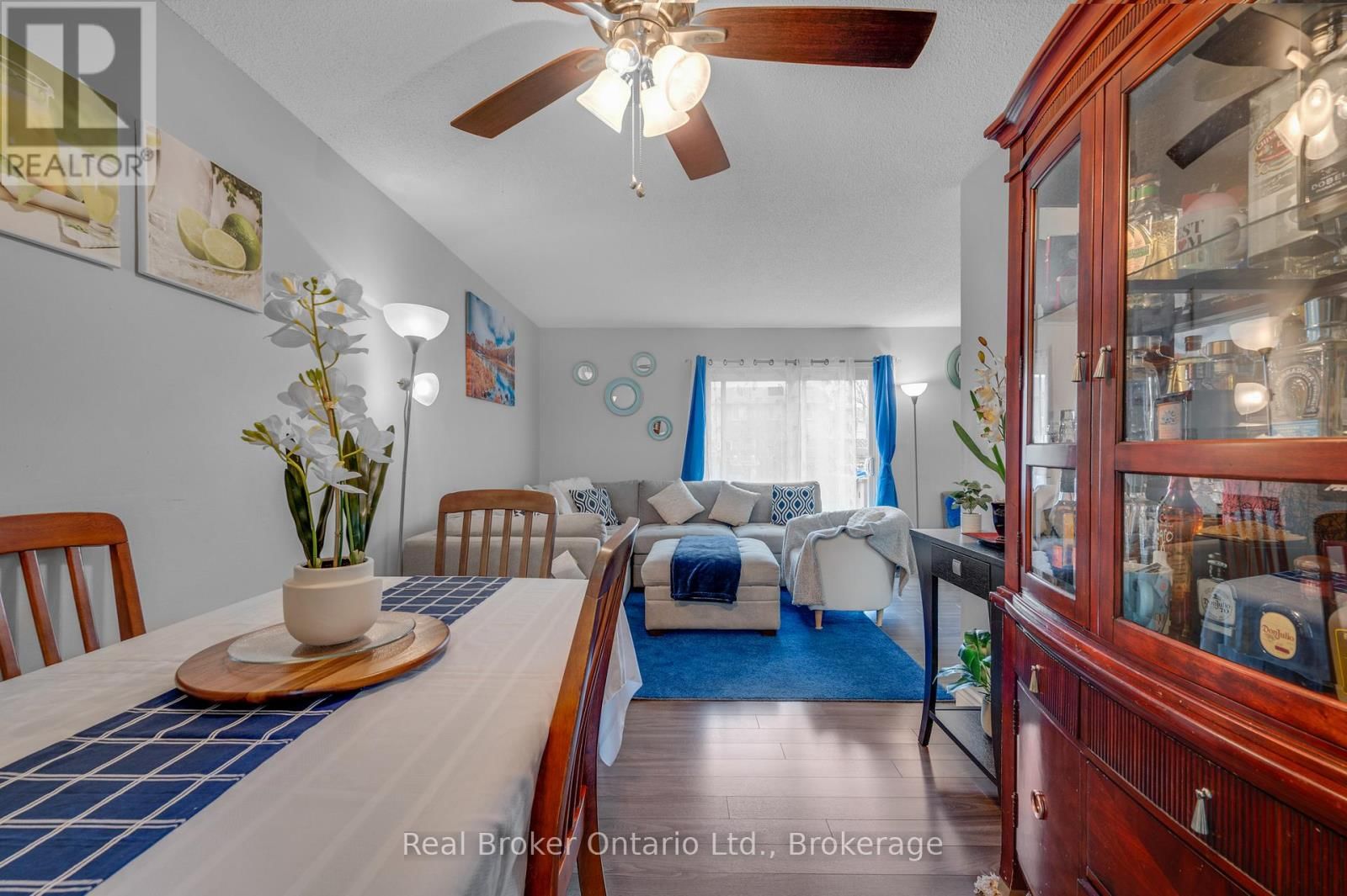 5 - 65 DORCHESTER BOULEVARD Image 9