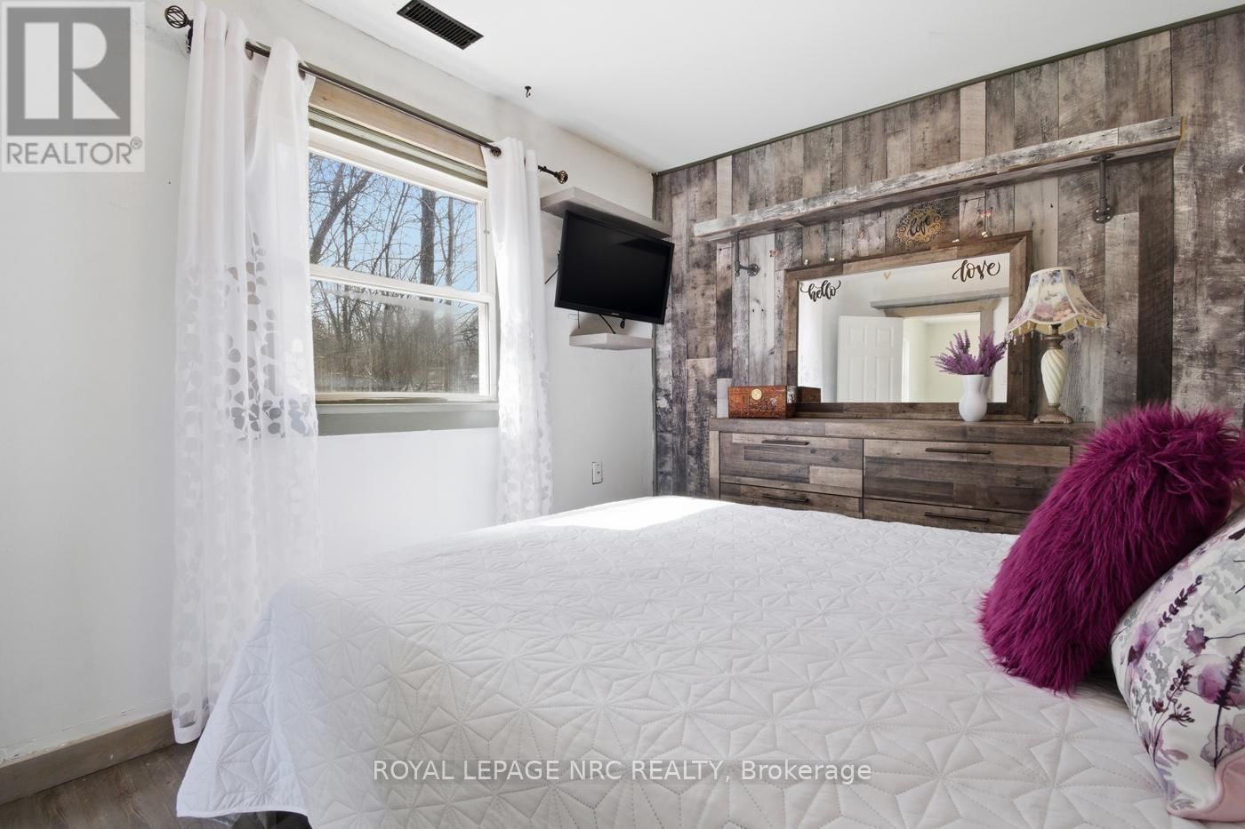 529 ROSEHILL ROAD Image 12