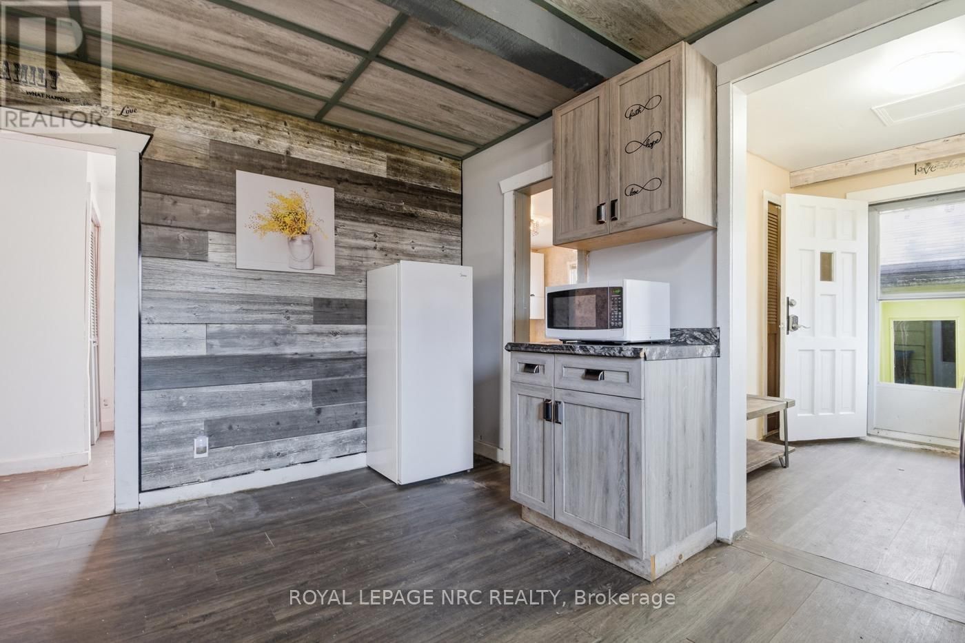 529 ROSEHILL ROAD Image 4