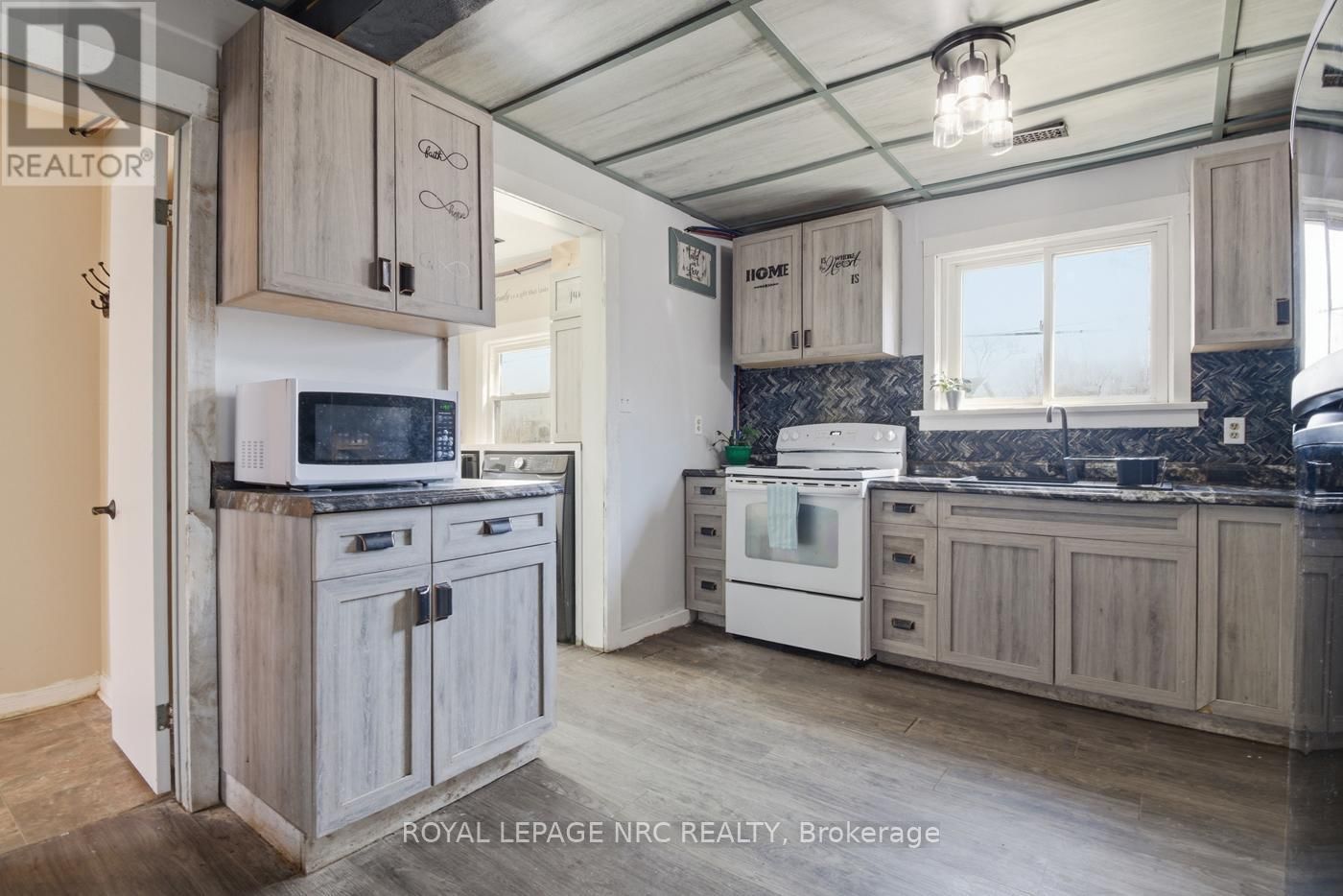 529 ROSEHILL ROAD Image 5