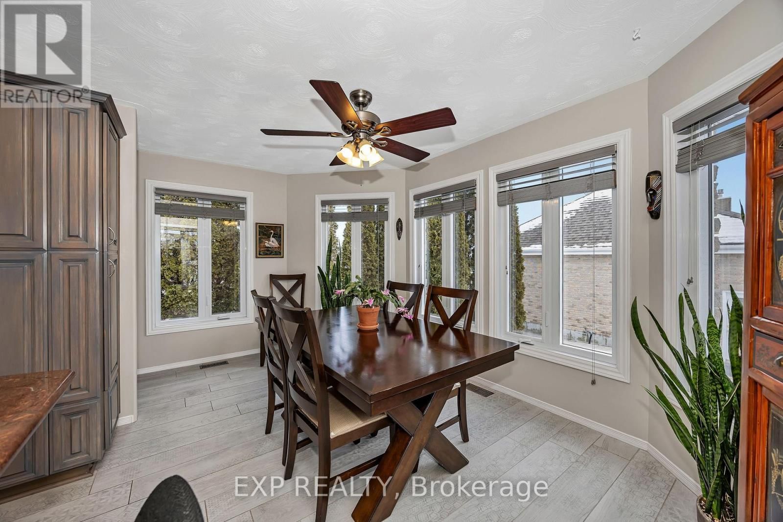 806 LAVAL STREET Image 10