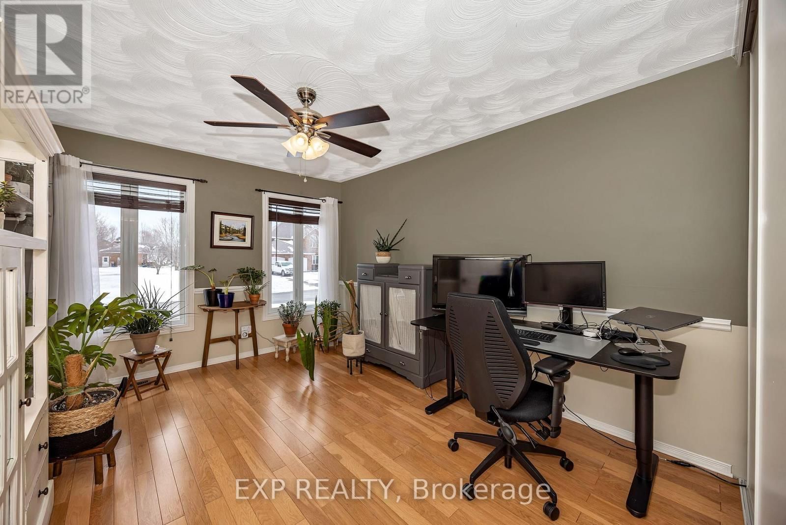 806 LAVAL STREET Image 20